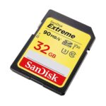 sd1081_1-sandisk-extreme-32-gb-sdhc-memory-card.jpeg